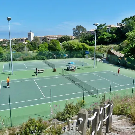 Apartamento Cap Esterel Village : 2 Pieces Rez De Jardin Renove C6- 277la *